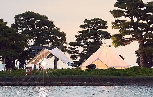 恐らく嫁ヶ島史上初となるテント＆タープが完成！