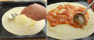 オーブンを250度に予熱する。オーブンの天板にピザ生地をのせ、オリーブオイルを塗る。上からトマトソースをのせる（好みの量で。全量のせなくてよい）。