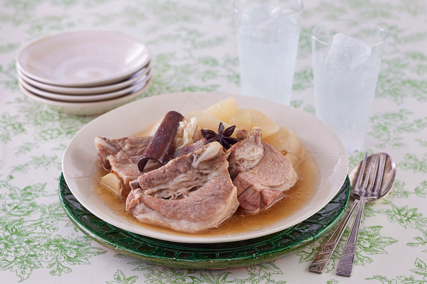 ほったらかしバクテー(肉骨茶)