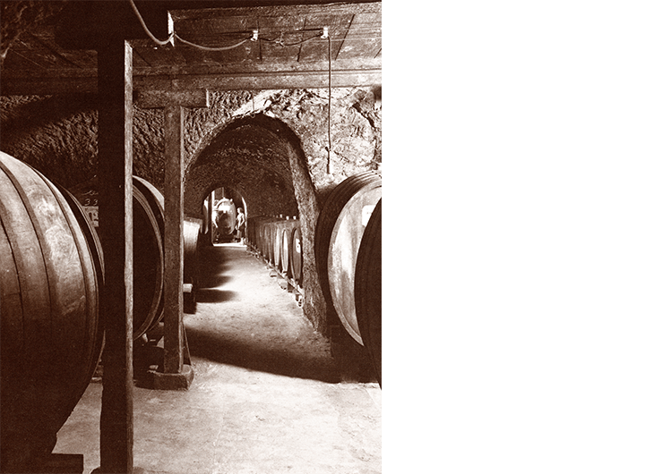 公式ライセンスのもと、酒造業界の悲劇を乗り越える